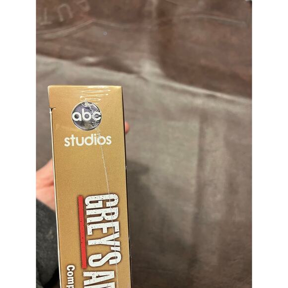 Grey's Anatomy: The Complete‎ Fifth Season DVD Set New Deleted Scenes - Picture 2 of 4